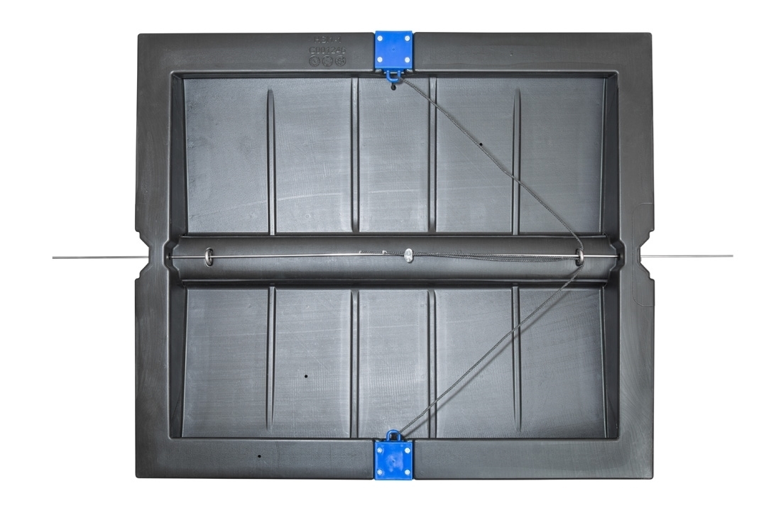 Grower SELECT® Insulated Actuated Bi-Fold Inlet (24-1/2